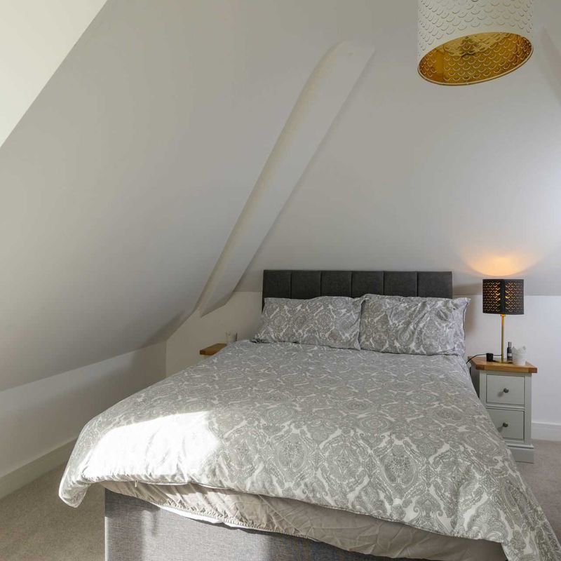2 Bedroom Apartment | Under Offer Lansdown