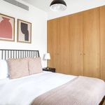 Rent 1 bedroom apartment of 409 m² in Lisbon