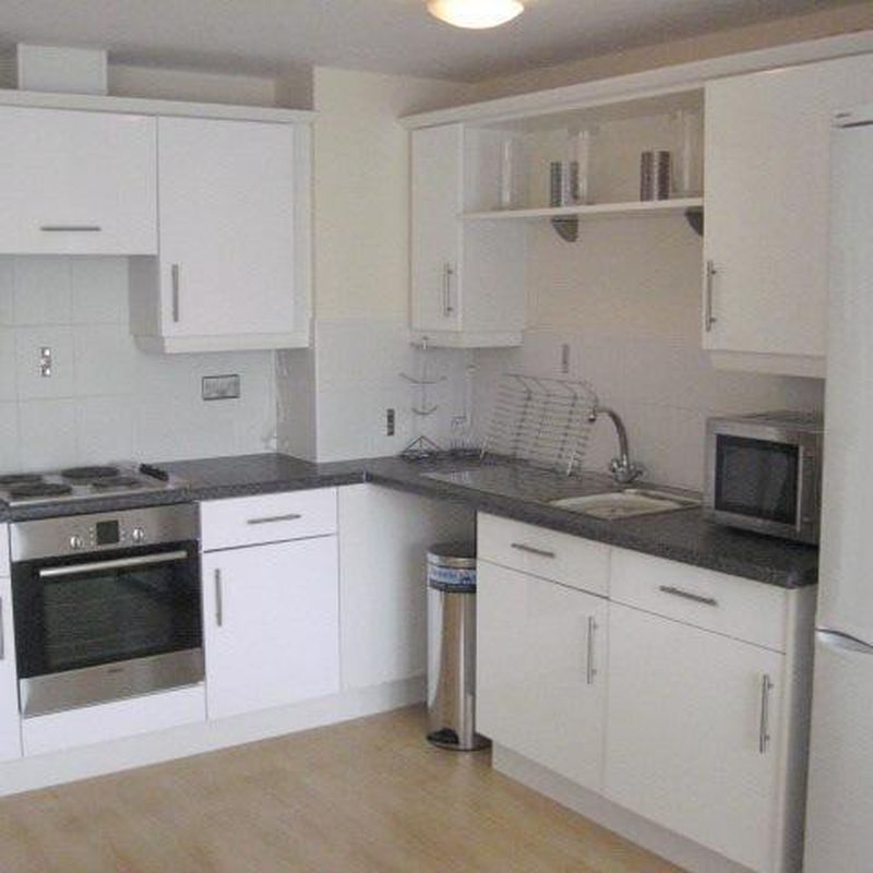 2 bedroom property to let in Markham Quay, Camlough Walk, Chesterfield, S41 - £725 pcm Spital