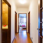 Rent 3 bedroom apartment of 121 m² in Porto