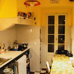 Rent a room of 70 m² in Lisboa