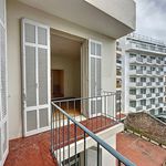 Appartement de 118 m² avec 4 chambre(s) en location à Cannes
