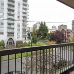 Appartement de 77 m² avec 3 chambre(s) en location à Vancouver