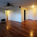 Rent 2 bedroom apartment of 1123 m² in Warren