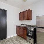 Rent 1 bedroom apartment of 700 m² in Chicago