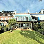 Rent 3 bedroom house of 395 m² in Marbella