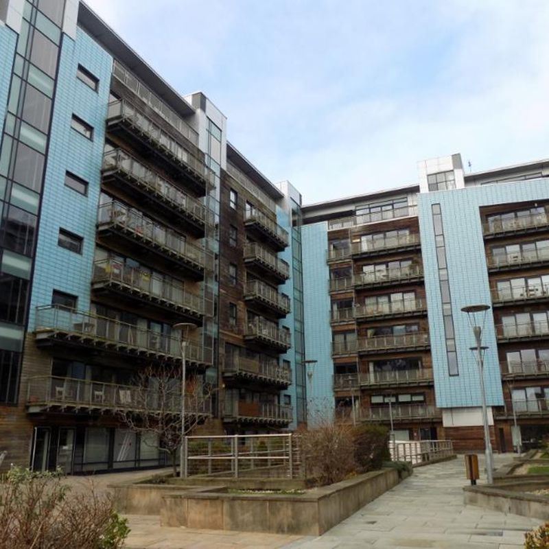 2 bed flat for rent in Bonnington