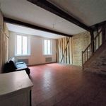 Rent 3 bedroom apartment of 69 m² in Lombez