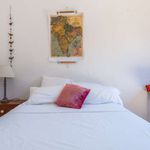 Rent a room of 100 m² in Barcelona