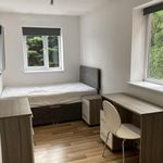 Rent 4 bedroom apartment in Nottingham