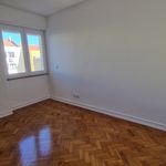 Rent 2 bedroom apartment of 64 m² in Lisboa