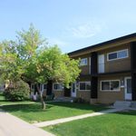 Appartement de 1065 m² avec 3 chambre(s) en location à Edmonton