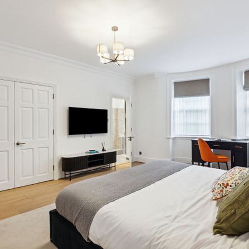 Terraced house to rent in Montagu Square, South Marylebone W1H Kilcoo