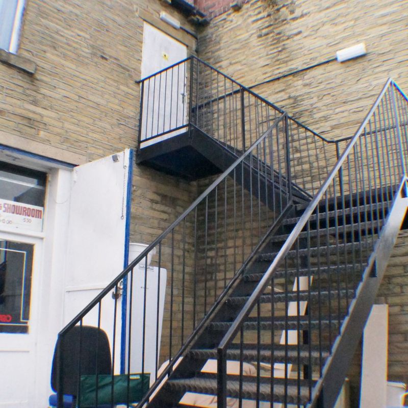 1 bedroom flat flat/apartment Let Agreed in Bradford Manningham