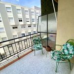 Alquilo 3 dormitorio apartamento de 140 m² en Alicante