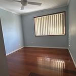 Rent 4 bedroom house of 6580 m² in Brisbane