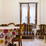 Rent 5 bedroom apartment of 115 m² in Bologna