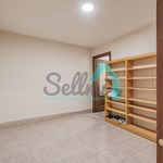 Rent 4 bedroom apartment of 185 m² in Oviedo