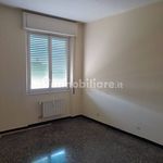 Affitto 3 camera appartamento di 90 m² in Genova