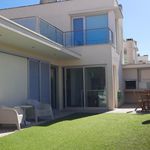 Rent 3 bedroom house in Sesimbra