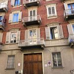 Rent a room of 25 m² in Torino