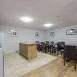 Rent 2 bedroom apartment in Burlington