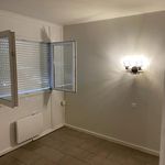 Rent 2 bedroom apartment of 24 m² in Vitrolles