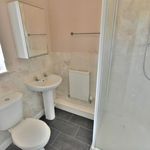 Rent 5 bedroom house in Wrexham