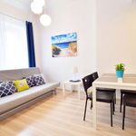 Wynajmij 2 sypialnię apartament z 40 m² w Gdynia