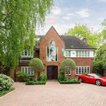 Rent 6 bedroom house of 534 m² in London
