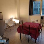 Affitto 3 camera appartamento di 56 m² in Naples