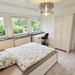 Miete 4 Schlafzimmer wohnung von 120 m² in Hamburg