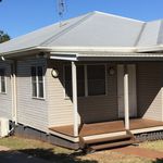 Rent 4 bedroom house of 766 m² in Toowoomba