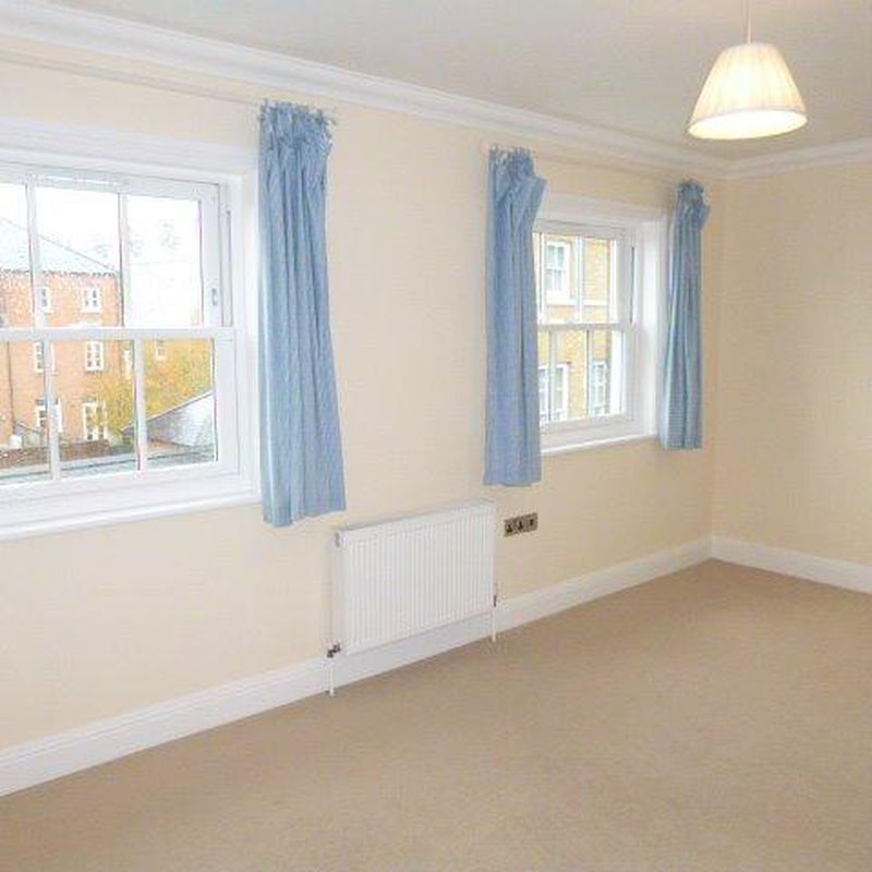 Billingsmoor Lane, Poundbury 4 bed terraced house to rent - £1,675 pcm (£387 pw)
