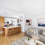 Rent 1 bedroom apartment of 57 m² in Brooklyn