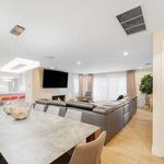 Rent 8 bedroom apartment of 446 m² in Los Angeles