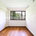 Rent 6 bedroom apartment of 252 m² in Stanley