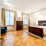 Rent 3 bedroom apartment of 310 m² in Ixelles