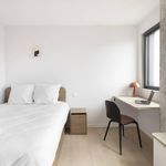 Rent a room of 410 m² in Paris