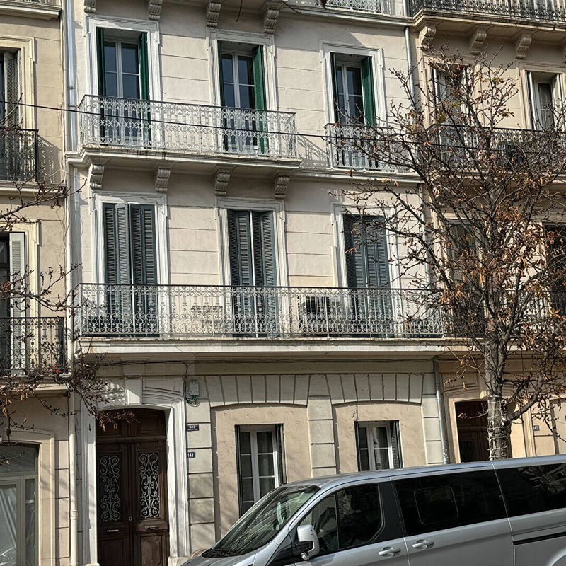 Appartement
 5 pièces
 à louer Toulon