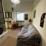 Affitto 2 camera appartamento di 56 m² in Genoa