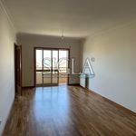 Rent 3 bedroom apartment of 132 m² in Vila Nova de Gaia
