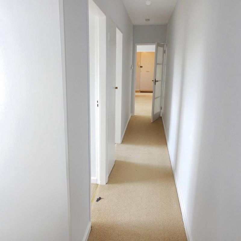 Croydon Road, Westerham TN16 2 bed flat to rent - £1,395 pcm (£322 pw)