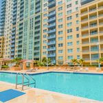 Rent 1 bedroom apartment of 740 m² in Miami Beach