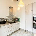 Huur 1 slaapkamer huis van 208 m² in Antwerpen
