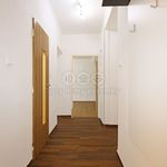 Pronajměte si 2 ložnic/e byt o rozloze 62 m² v Kraslice