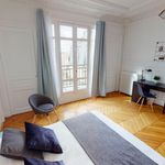  appartement avec 7 chambre(s) en location à Paris