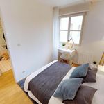 Rent 4 bedroom apartment in Lille