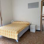 Rent 5 bedroom apartment of 130 m² in Parma