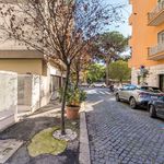 Rent 2 bedroom apartment of 75 m² in rome